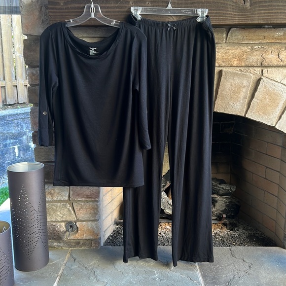 GAP Other - GapBody L Lounge Black Set